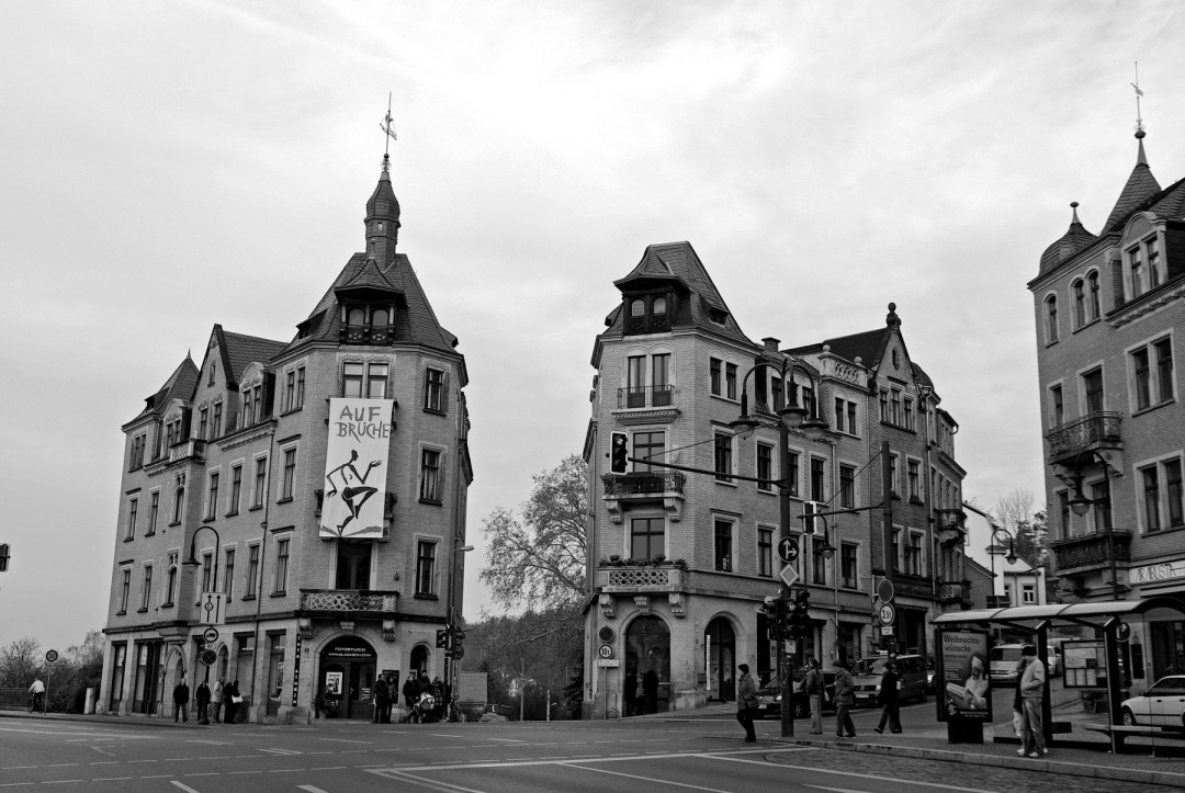 „Loschwitz im Aufbruch“ auf einem Plakat von Helge Leiberg. Foto: Jürgen Frohse