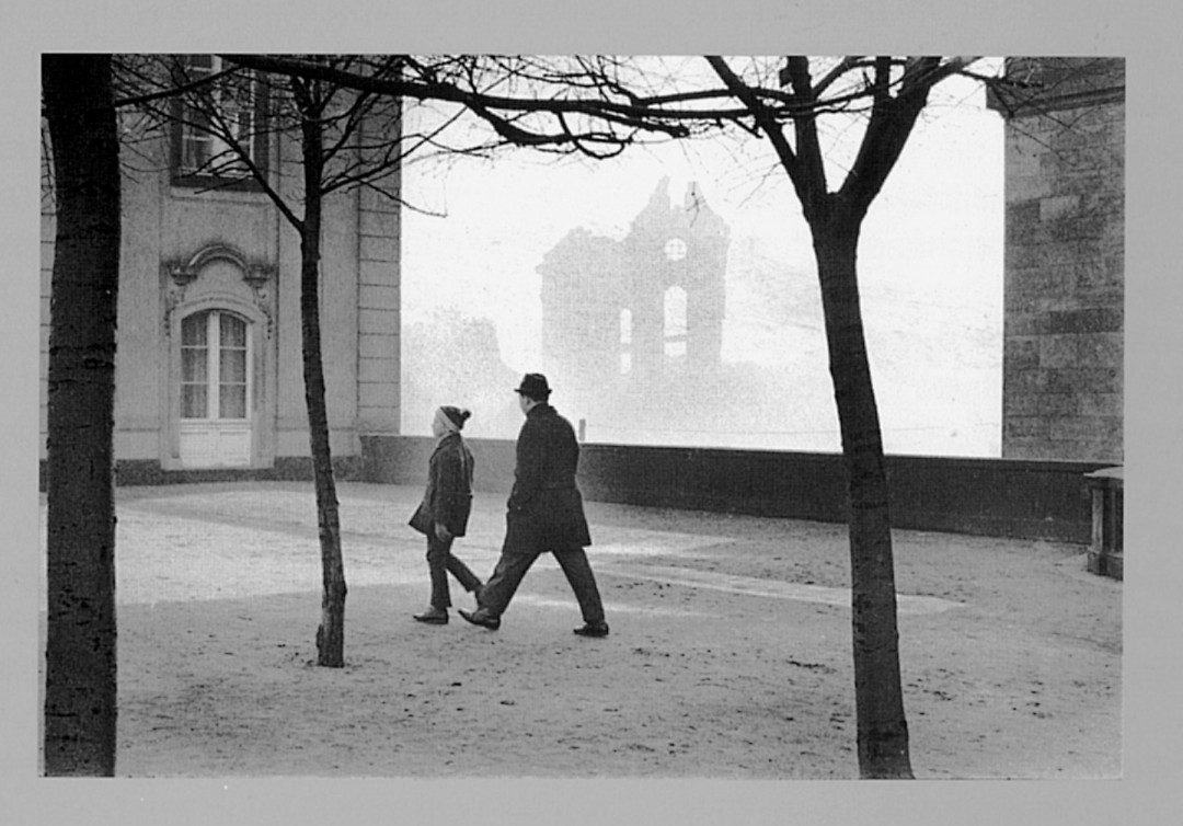 Dresden, um 1976. Foto: Evelyn Richter (Repro Katalog)