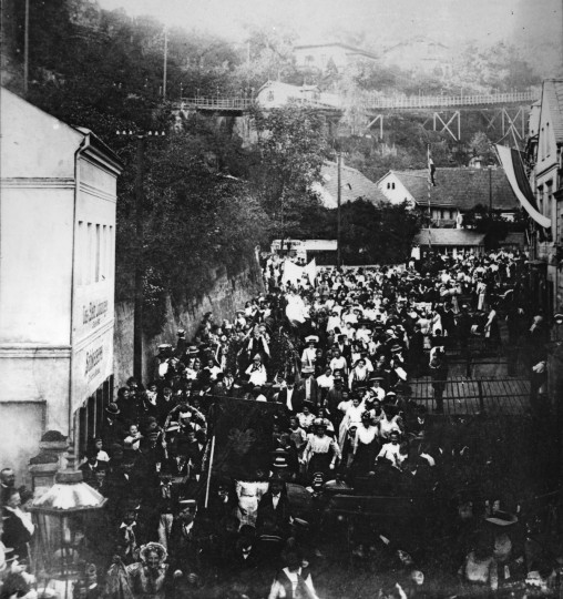So feierte Loschwitz früher – Kirmesfestzug 1911. Foto: Slg. Griebel