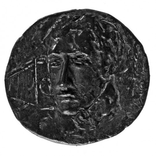 Porträt Luc Saalfeld (Medaille von Christine Heitmann)