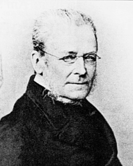 Wolf Heinrich Graf von Baudissin, Schriftsteller und Übersetzer (1789 – 1878) wohnte ab 1840 in Wachwitz (heute: Am Steinberg 3).